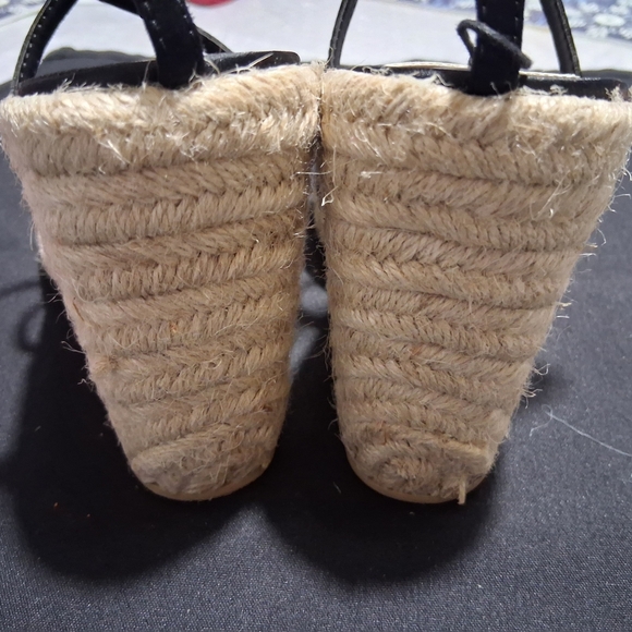 Zara Women's Black Espadrille Flats - Picture 8 of 10